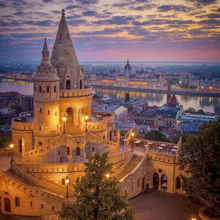 U Central アパート